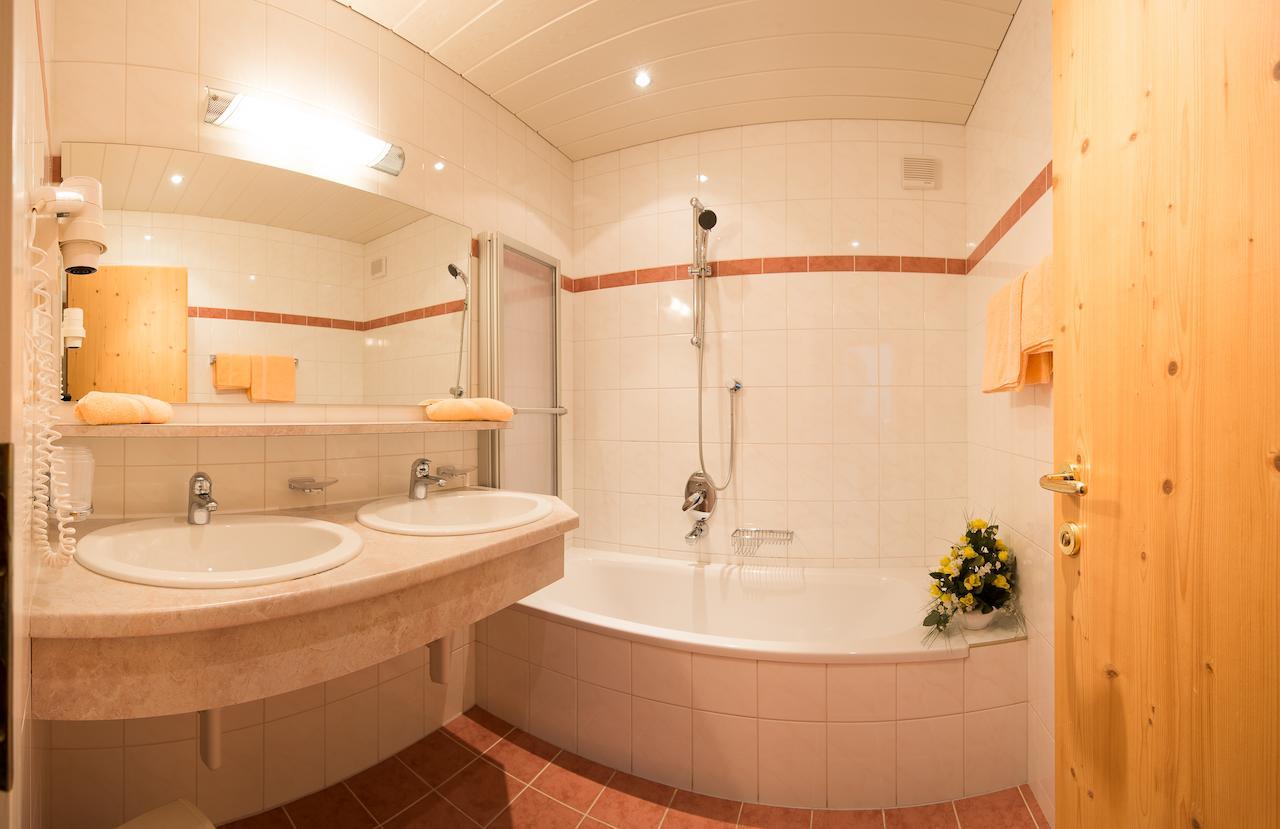 Appartementhaus Pinnisblick Neustift im Stubaital Room photo